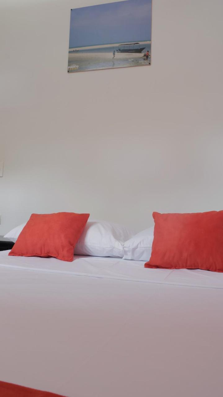 Puerto Caribe Hostal Гуачака Экстерьер фото
